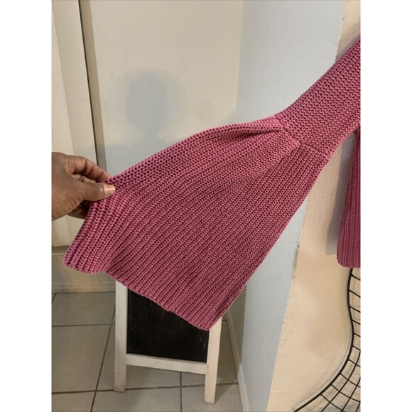 Free People Sweater Womens Size Medium Damsel Bell Sleeve Cropped Pink Oversized - Picture 7 of 16